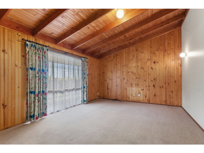 2 Tanjil Court, Willow Grove VIC 3825