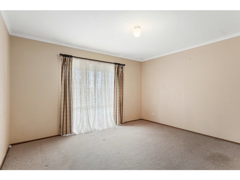 2 Tanjil Court, Willow Grove VIC 3825