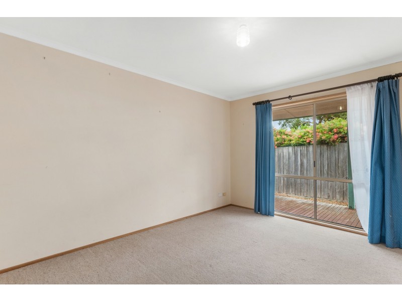 2 Tanjil Court, Willow Grove VIC 3825