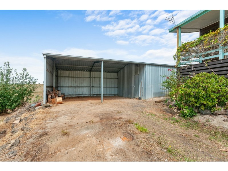 2 Tanjil Court, Willow Grove VIC 3825