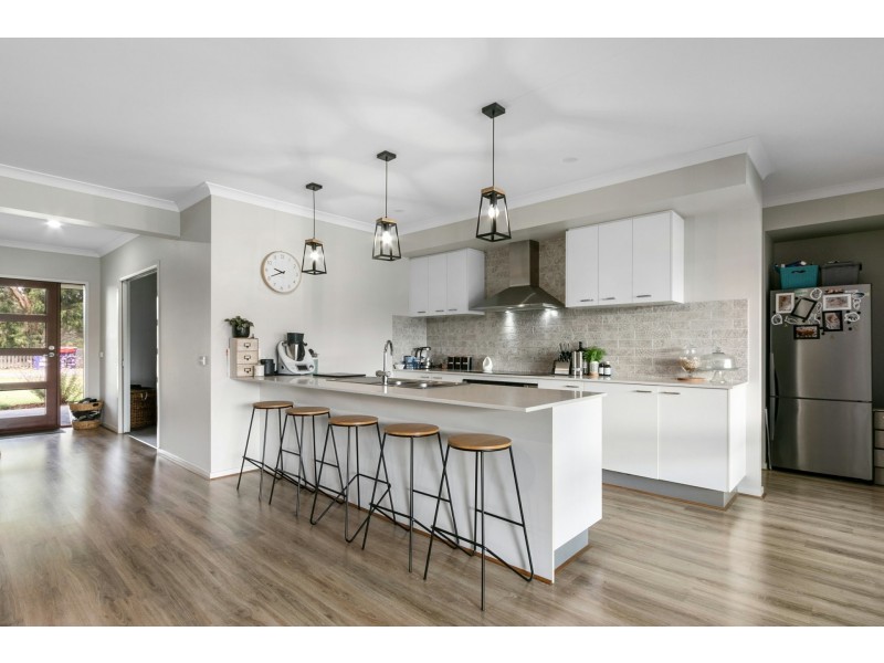 1 Stewart Street, Toongabbie VIC 3856