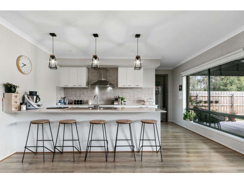 1 Stewart Street, Toongabbie VIC 3856