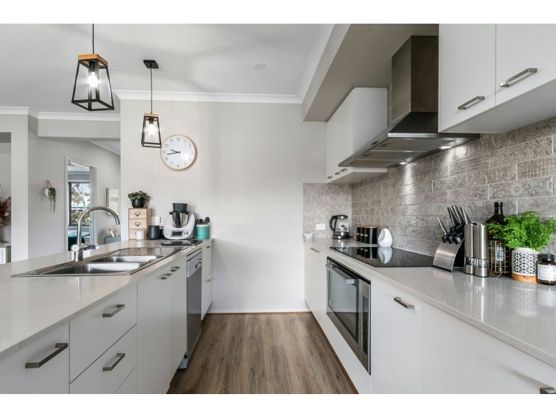 1 Stewart Street, Toongabbie VIC 3856