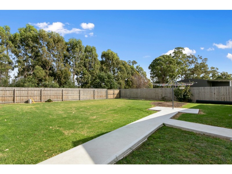 1 Stewart Street, Toongabbie VIC 3856