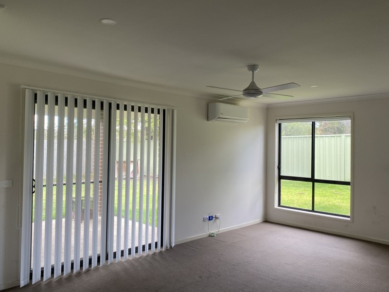 18 Graduation Place, Churchill VIC 3842