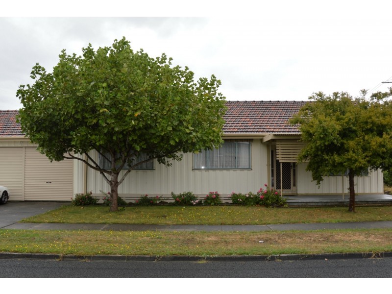 27 Kurt Street, Morwell VIC 3840