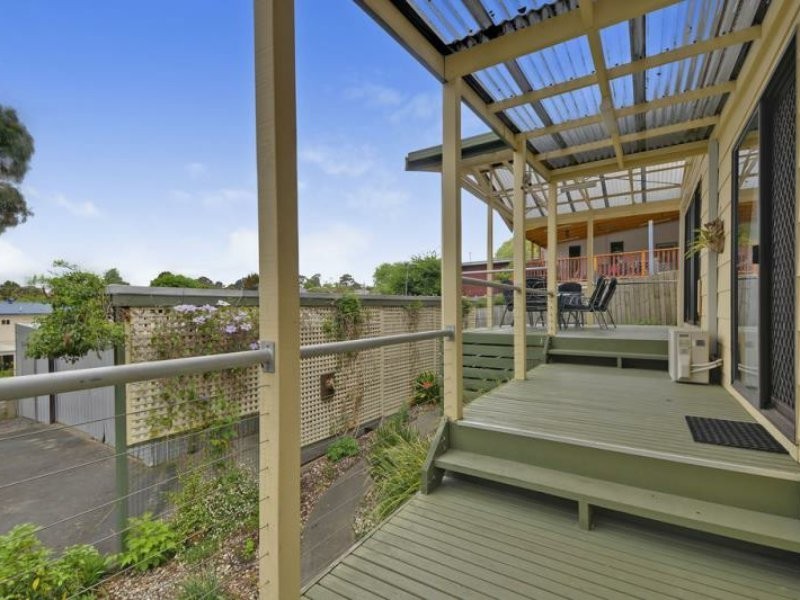 60 Shanahan Parade, Newborough VIC 3825
