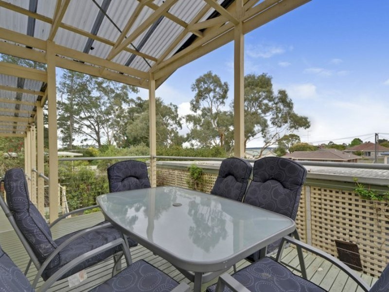 60 Shanahan Parade, Newborough VIC 3825
