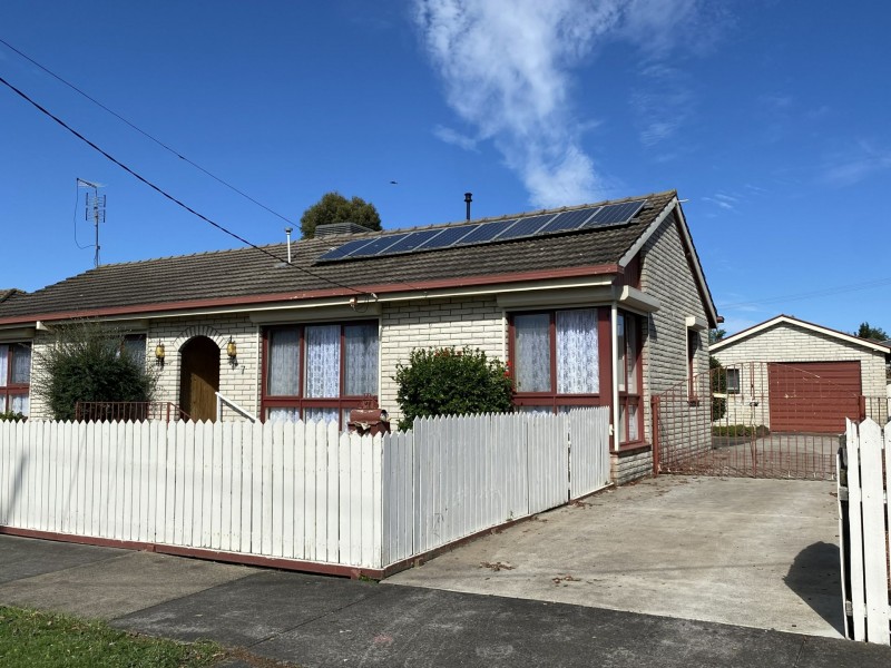 7 Brendan Street, Moe VIC 3825