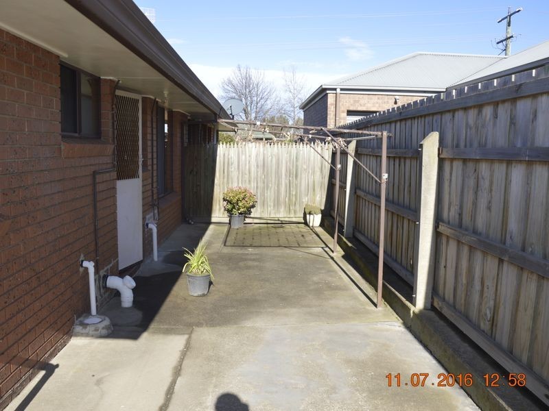 2/7 Park Avenue, Morwell VIC 3840