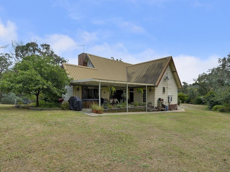 19 Woodland Drive, Tyers VIC 3844