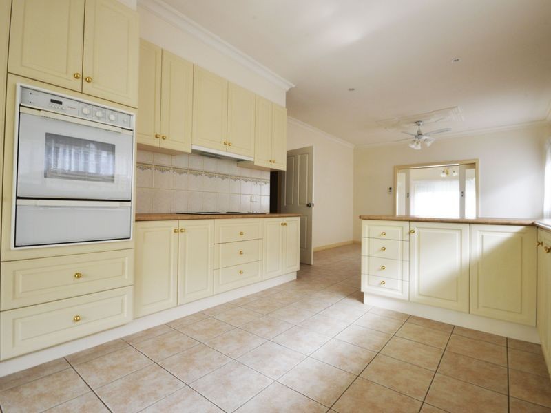 14 Winifred Street, Morwell VIC 3840
