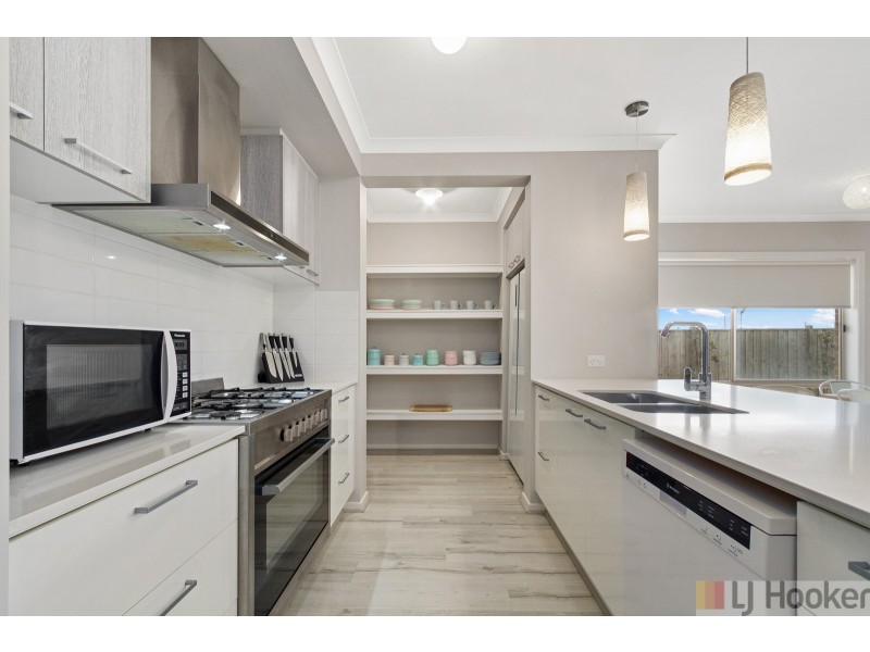 12 Swinburne Crescent, Traralgon VIC 3844