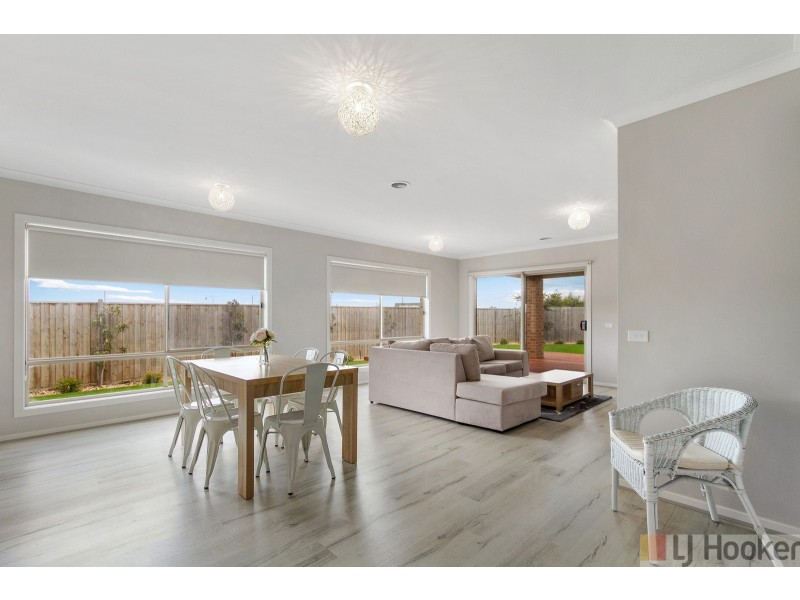 12 Swinburne Crescent, Traralgon VIC 3844