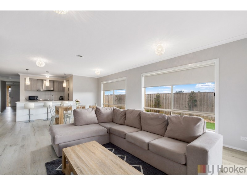 12 Swinburne Crescent, Traralgon VIC 3844
