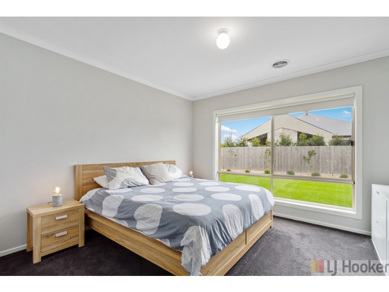 12 Swinburne Crescent, Traralgon VIC 3844