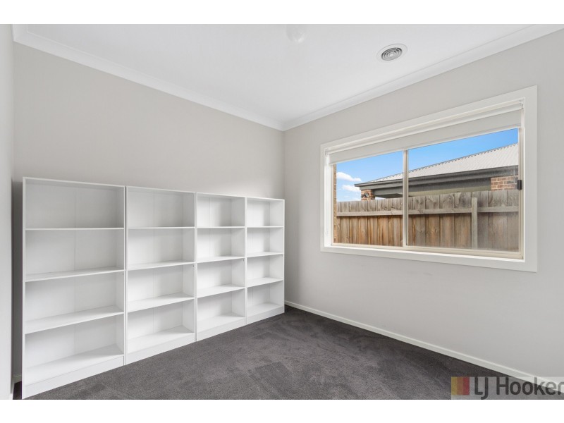 12 Swinburne Crescent, Traralgon VIC 3844