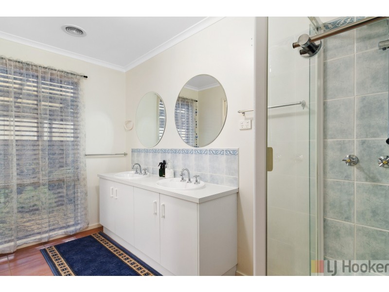 13 Ayres Court, Rosedale VIC 3847