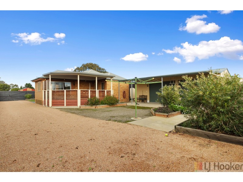 13 Ayres Court, Rosedale VIC 3847