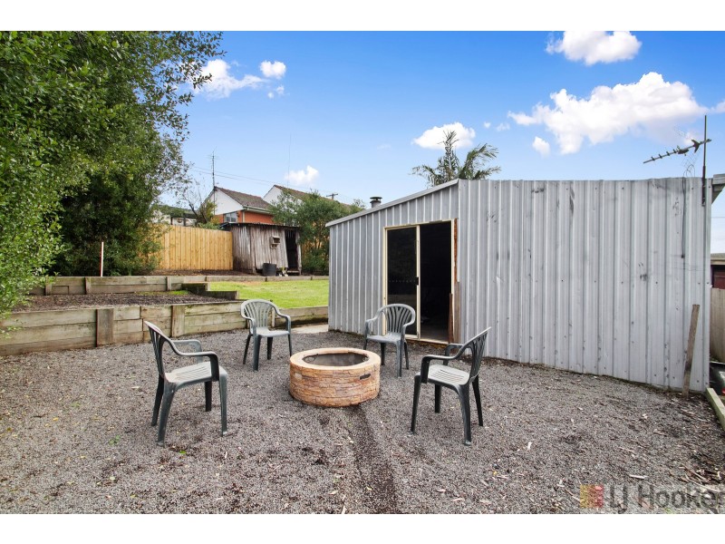 2 Mulcare Street, Morwell VIC 3840