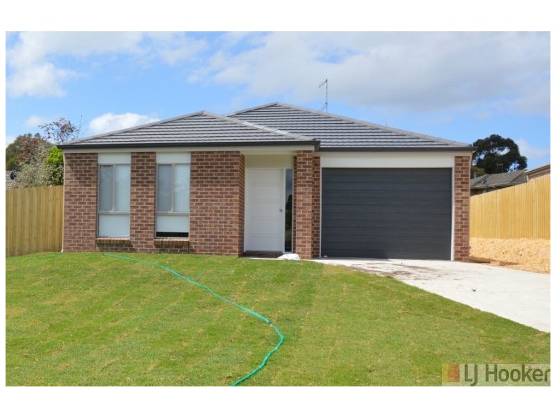 11 Curringa Court, Churchill VIC 3842
