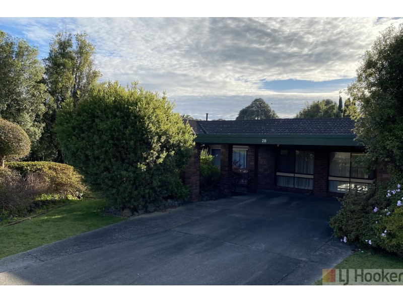 28 Parkwood Way, Traralgon VIC 3844