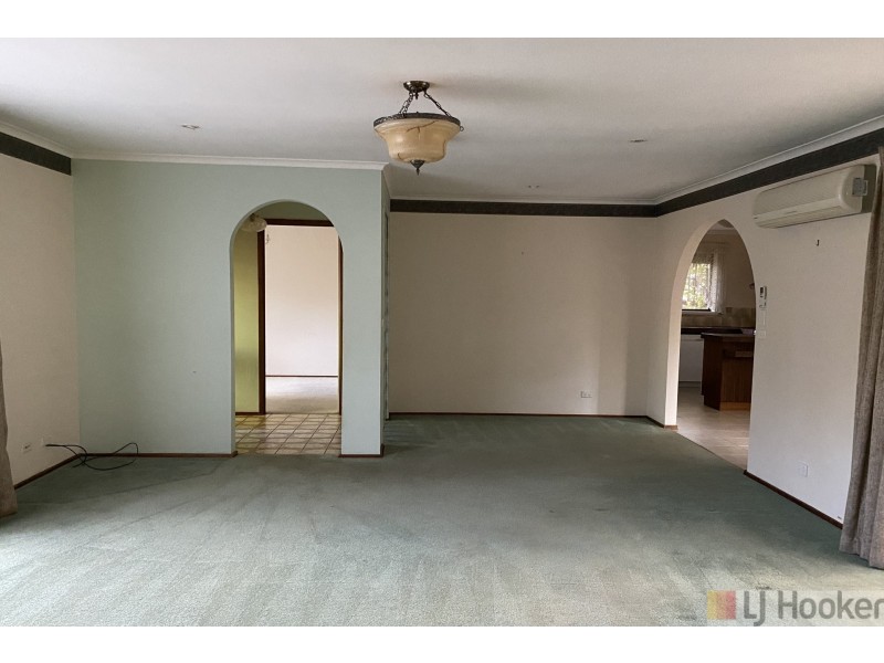 28 Parkwood Way, Traralgon VIC 3844