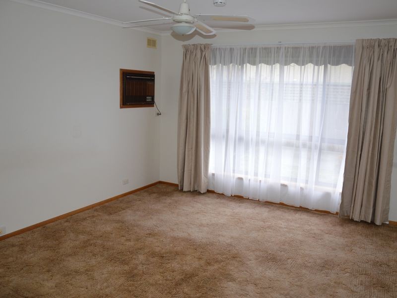 1/29 Roger Street, Morwell VIC 3840