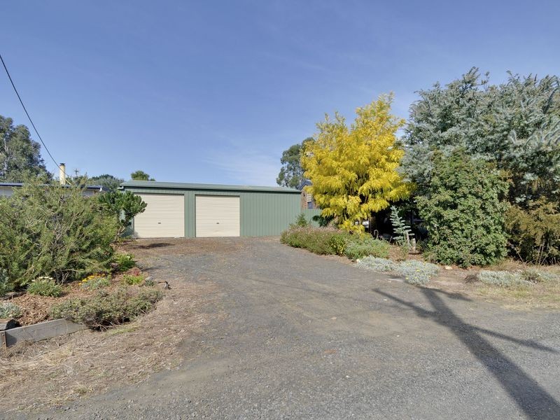 1 Onley, Flynn VIC 3844