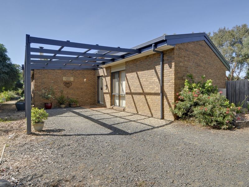 1 Onley, Flynn VIC 3844