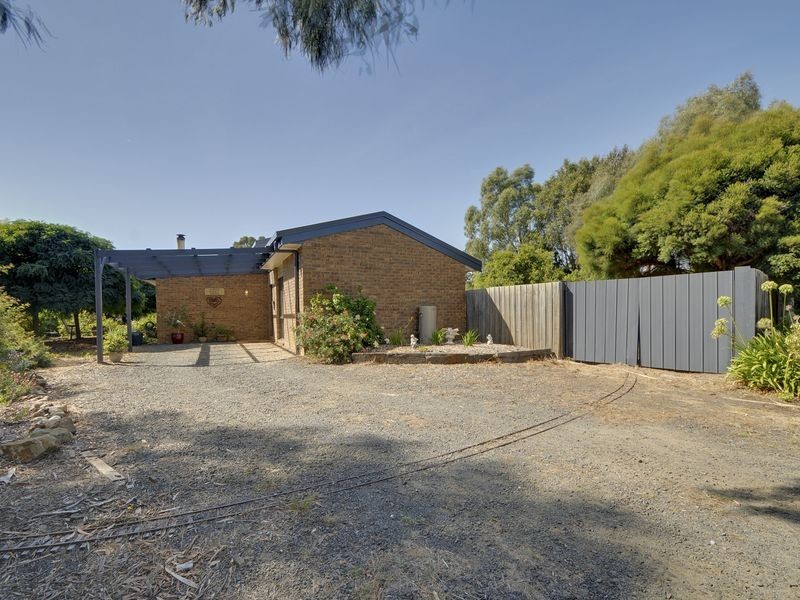 1 Onley, Flynn VIC 3844