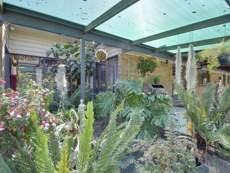 1 Onley, Flynn VIC 3844