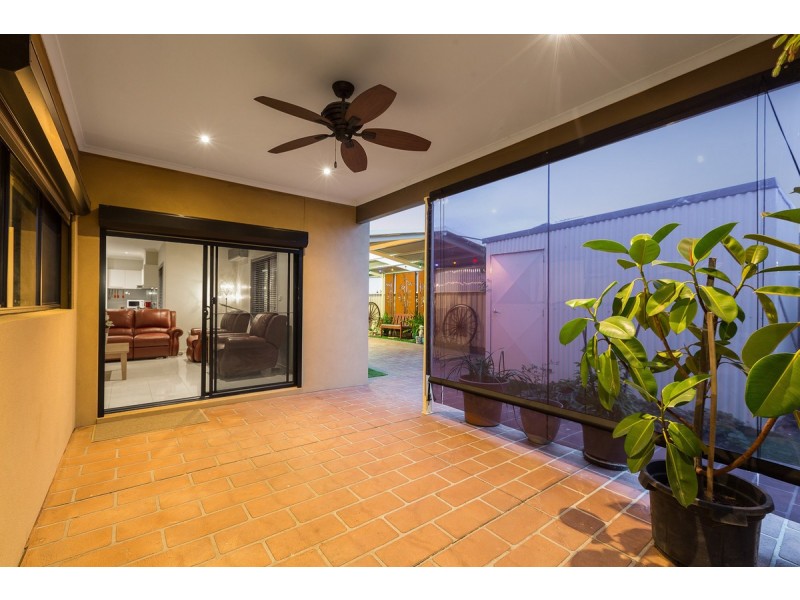 2 Halifax Court, Point Cook VIC 3030