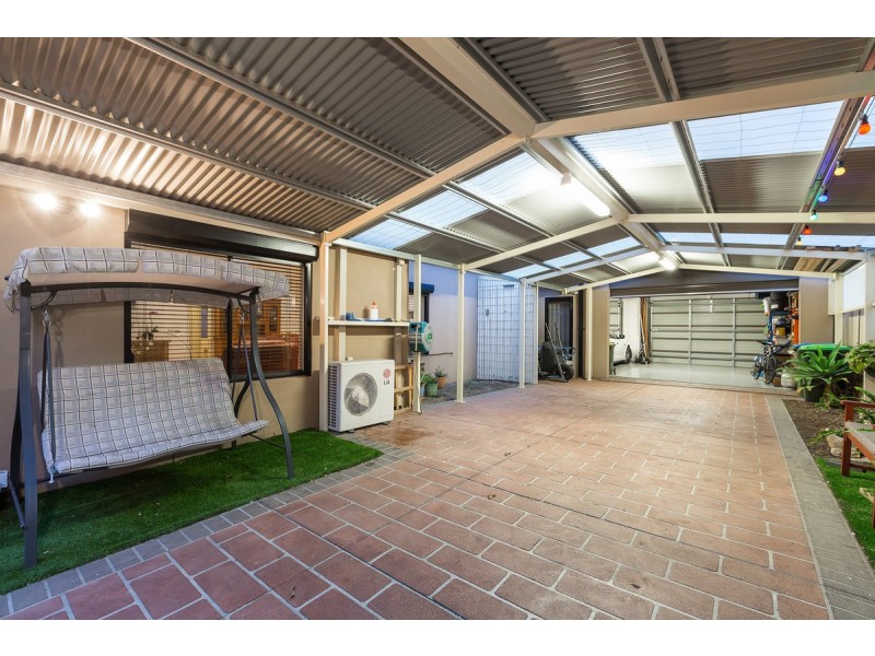 2 Halifax Court, Point Cook VIC 3030