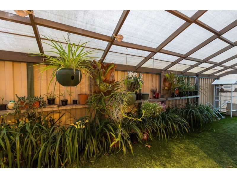 2 Halifax Court, Point Cook VIC 3030