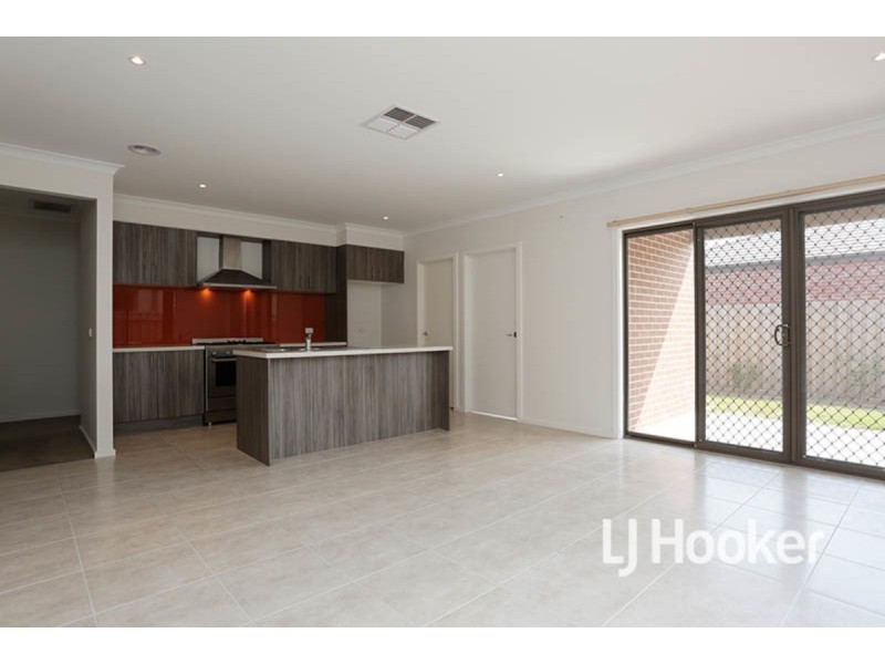 39 Jupiter Drive, Truganina VIC 3029