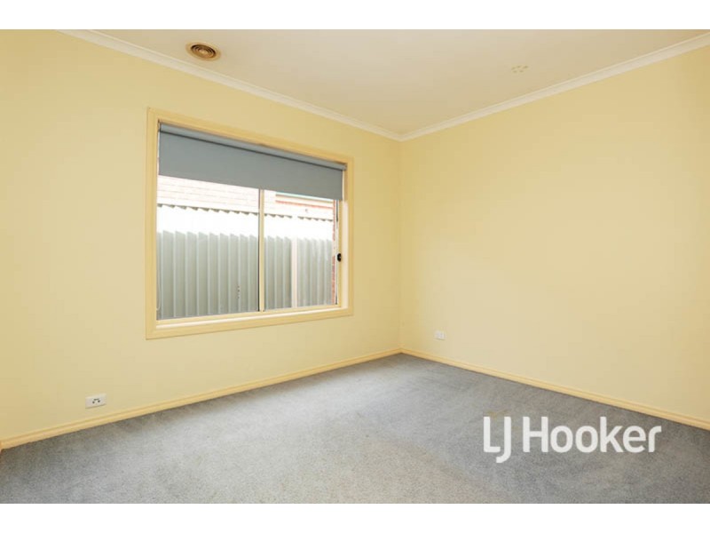 5 The Crescent, Point Cook VIC 3030