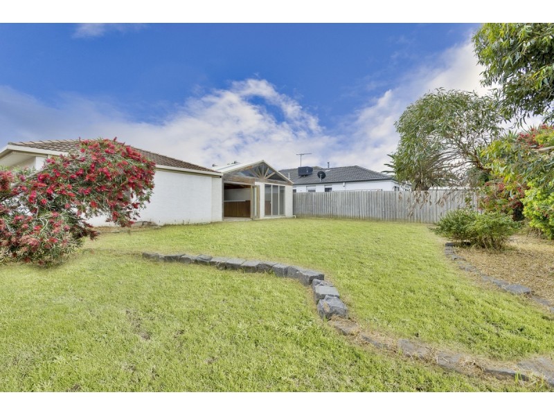 21 Driftwood Close, Seabrook VIC 3028