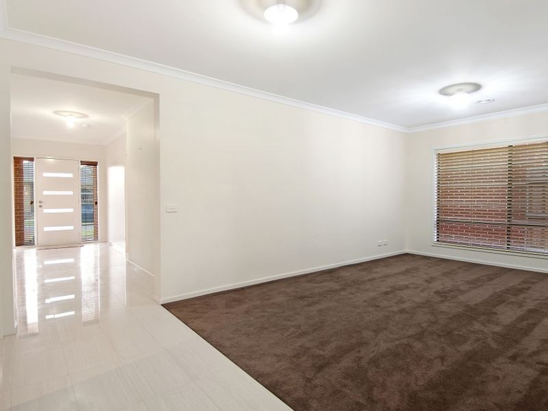 26 Lomandra Street, Point Cook VIC 3030