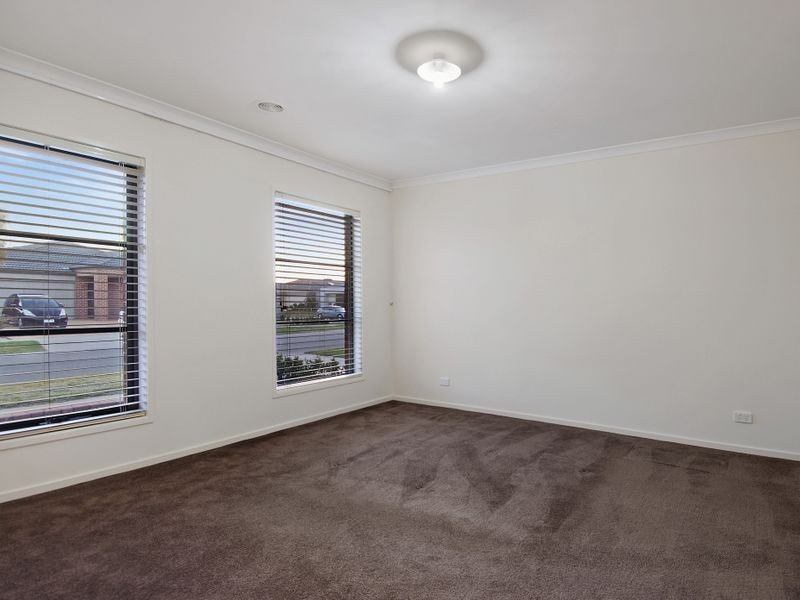 26 Lomandra Street, Point Cook VIC 3030