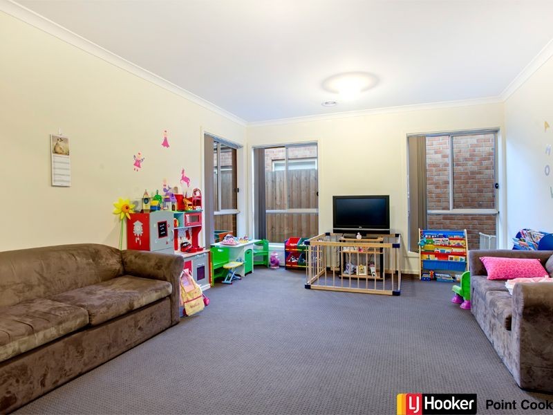 7 Spinifex Street, Point Cook VIC 3030