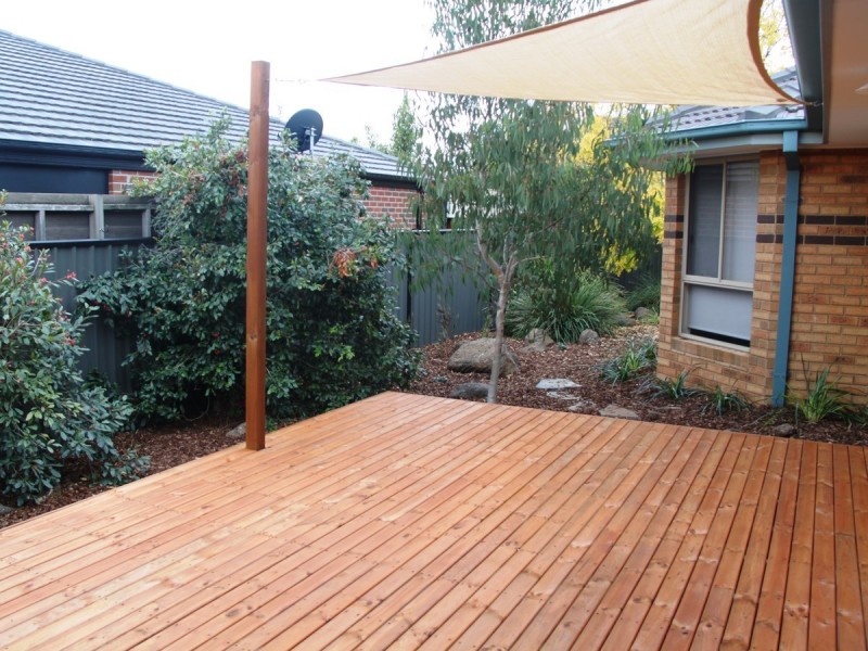 17 Whitlam Green, Point Cook VIC 3030