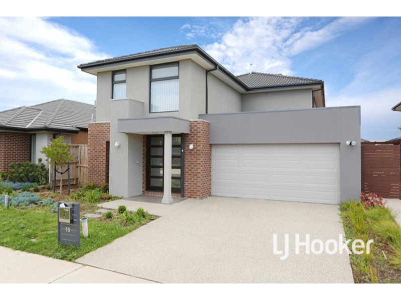 16 Quadrant Approach, Williams Landing VIC 3027