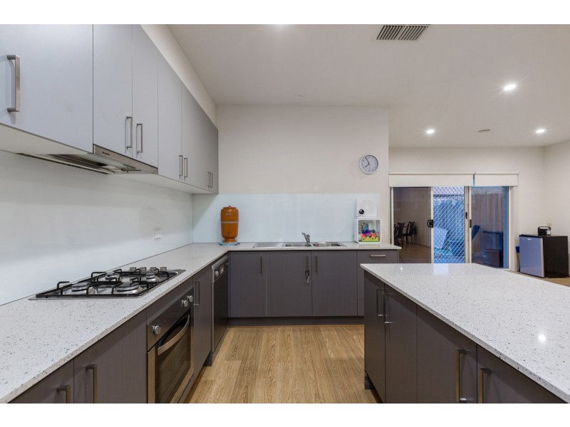 67 Central Park Avenue, Point Cook VIC 3030