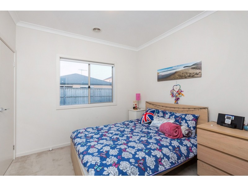 70 Fongeo Drive, Point Cook VIC 3030