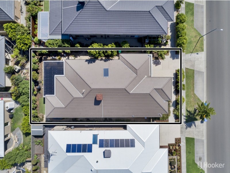 21 Citybay Drive, Point Cook VIC 3030