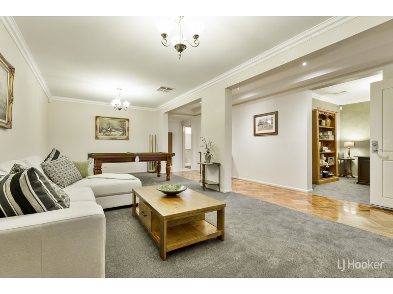 53 Sommersby Road, Point Cook VIC 3030