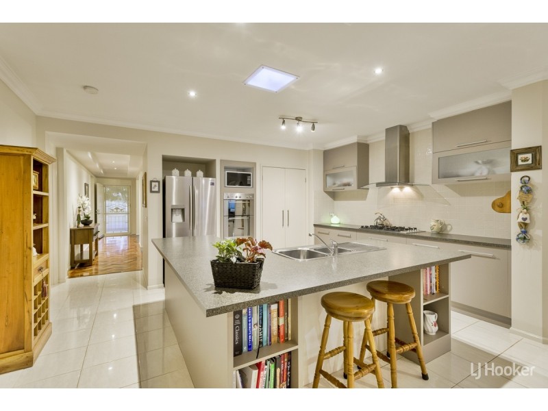 53 Sommersby Road, Point Cook VIC 3030