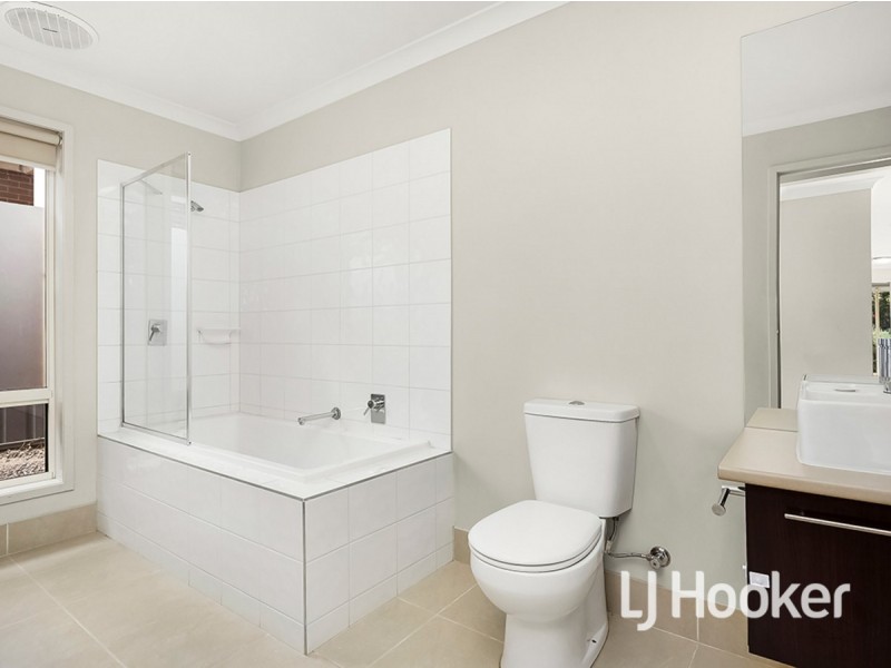 20 Montezuma Avenue, Truganina VIC 3029