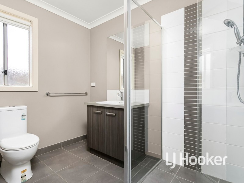 26 Bolivar Esplanade, Truganina VIC 3029